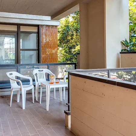 Tucano - Sweet Dreams In Daire